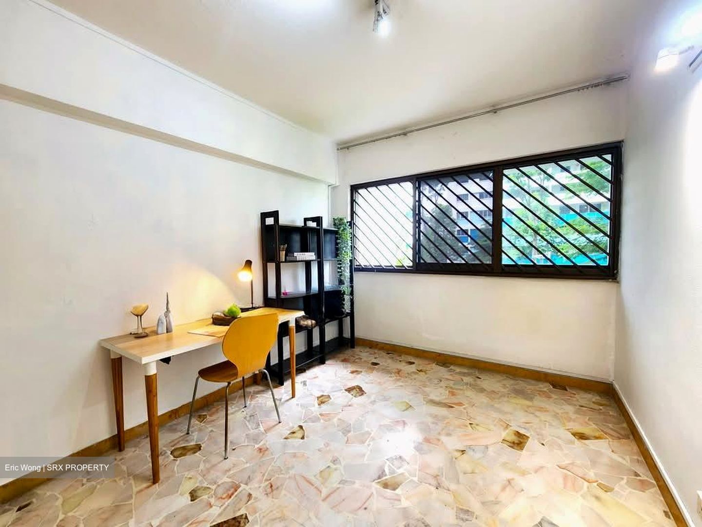 Blk 306 Hougang Avenue 5 (Hougang), HDB 5 Rooms #558403331